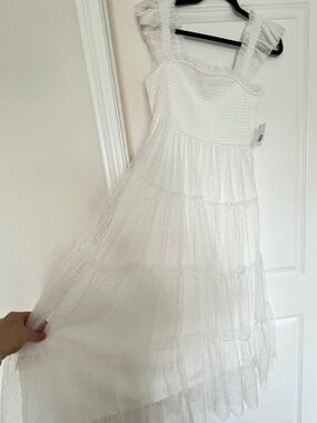 Blue pepper White sleeveless smocked dress